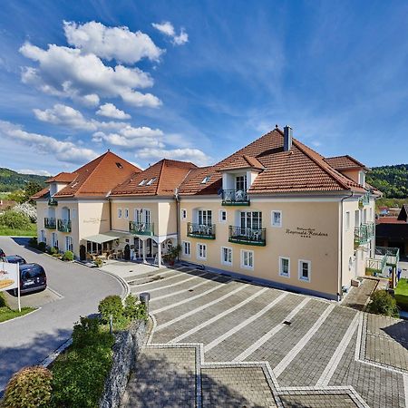Akzent Hotel Bayerwald-Residenz Neukirchen  Exterior photo
